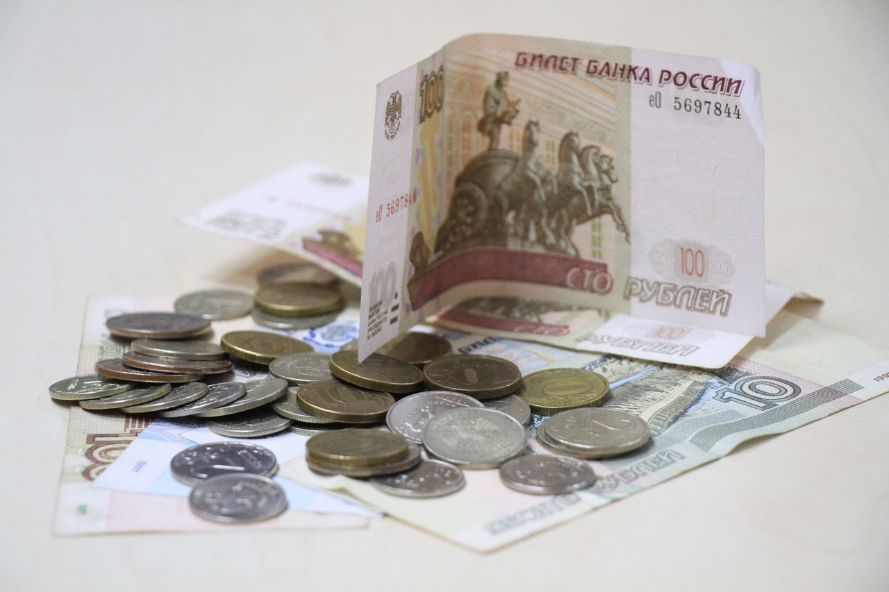 Серовчанин жаловался на задержку в выплате пенсии: "Нужно покупать лекарство, а денег нет"...