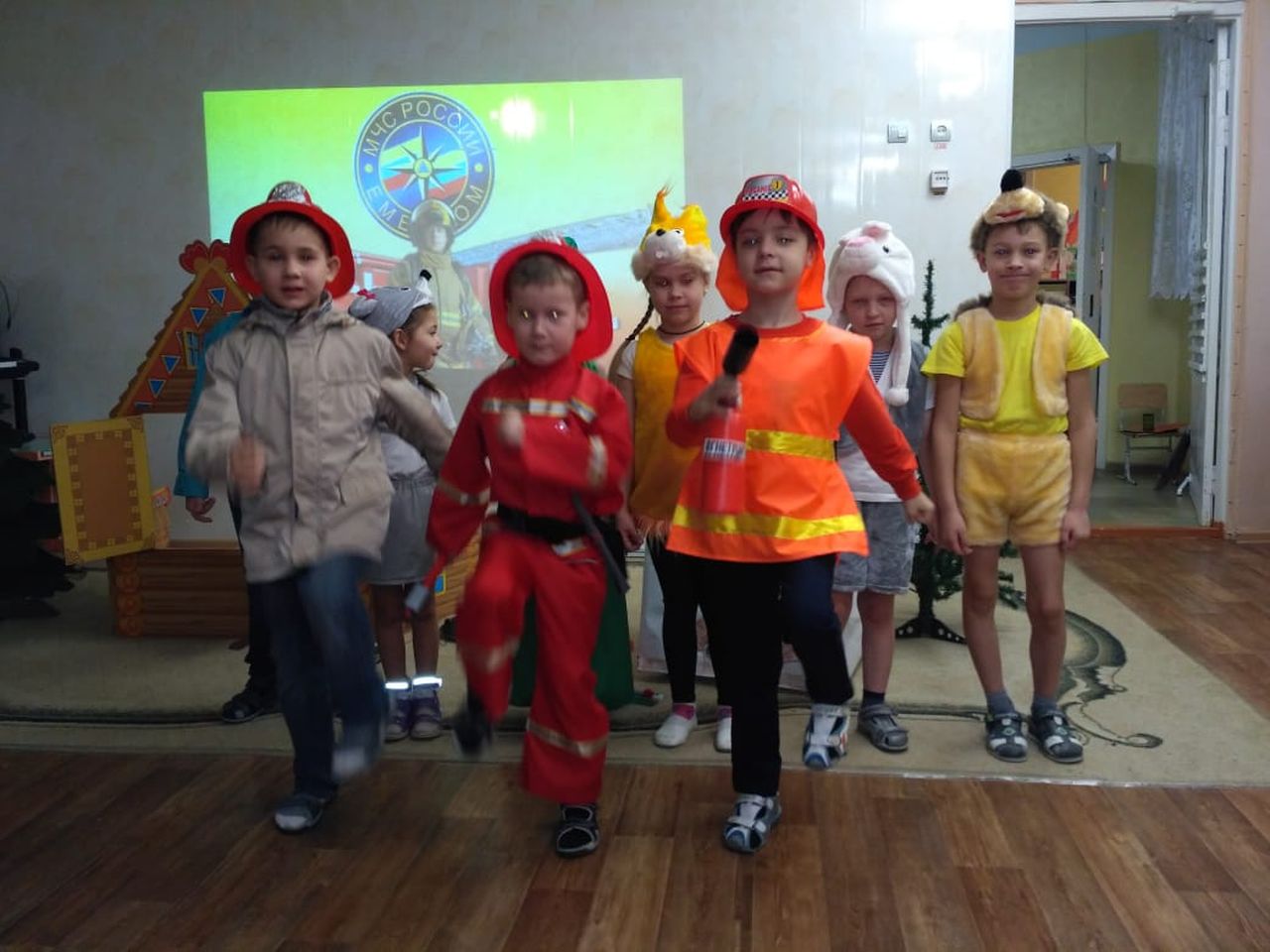 В Серове прошел фестиваль сказок по пожарной безопасности