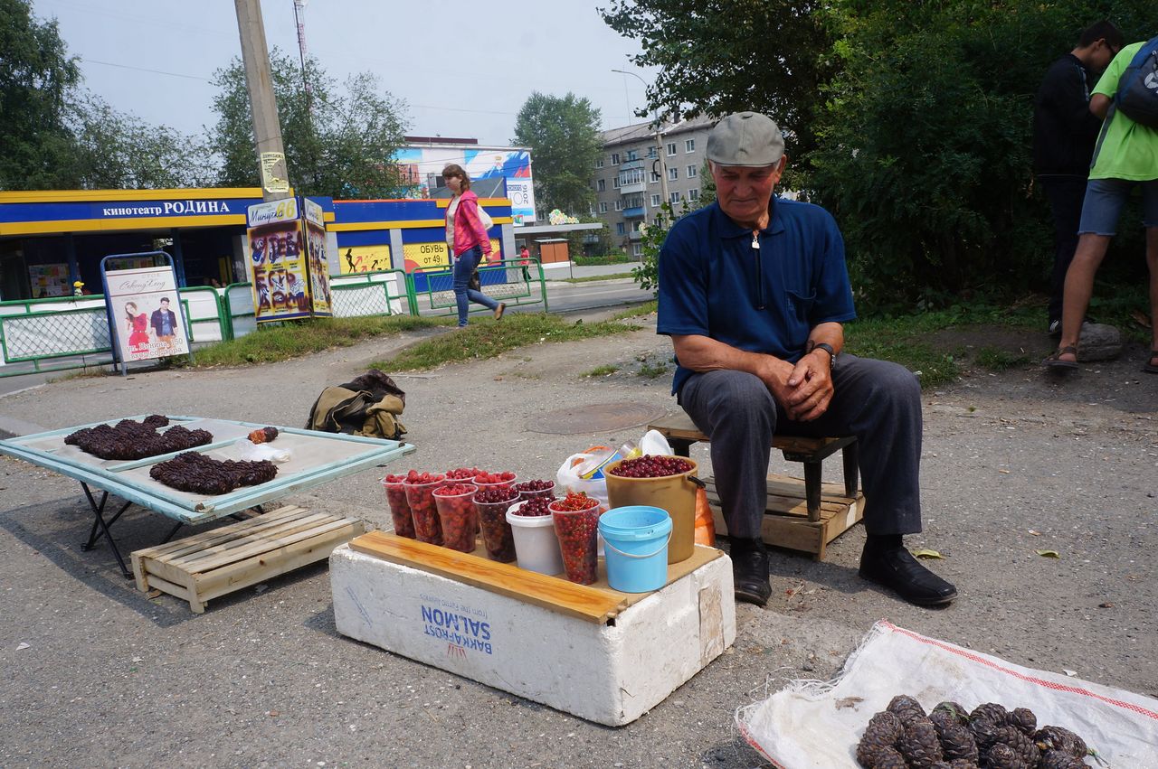 Василий Сизиков хочет обустроить в Серове мини-рынок: “Не переселятся - костьми лягу” 