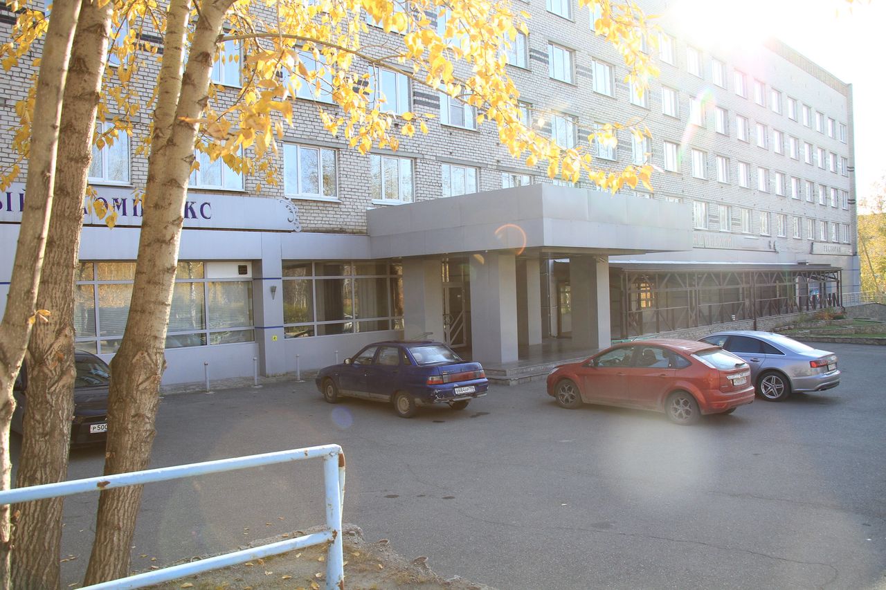 Следственный комитет не нашел состава преступления в действиях депутатов при купле-продаже гостиницы "Серов"