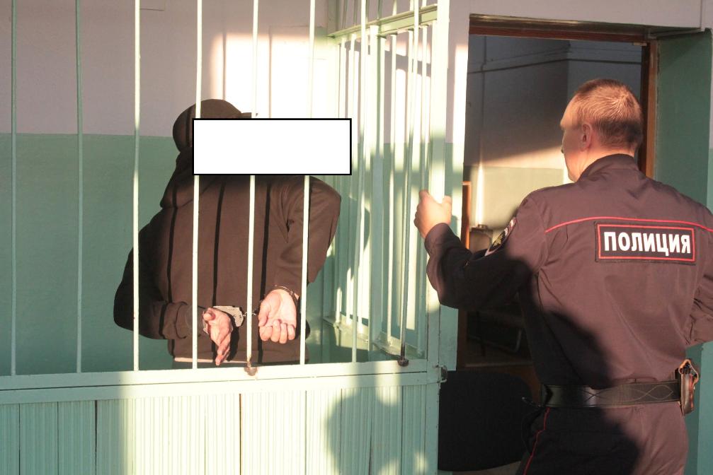 В Серове под суд пошел "Бумер", воровавший мобильники