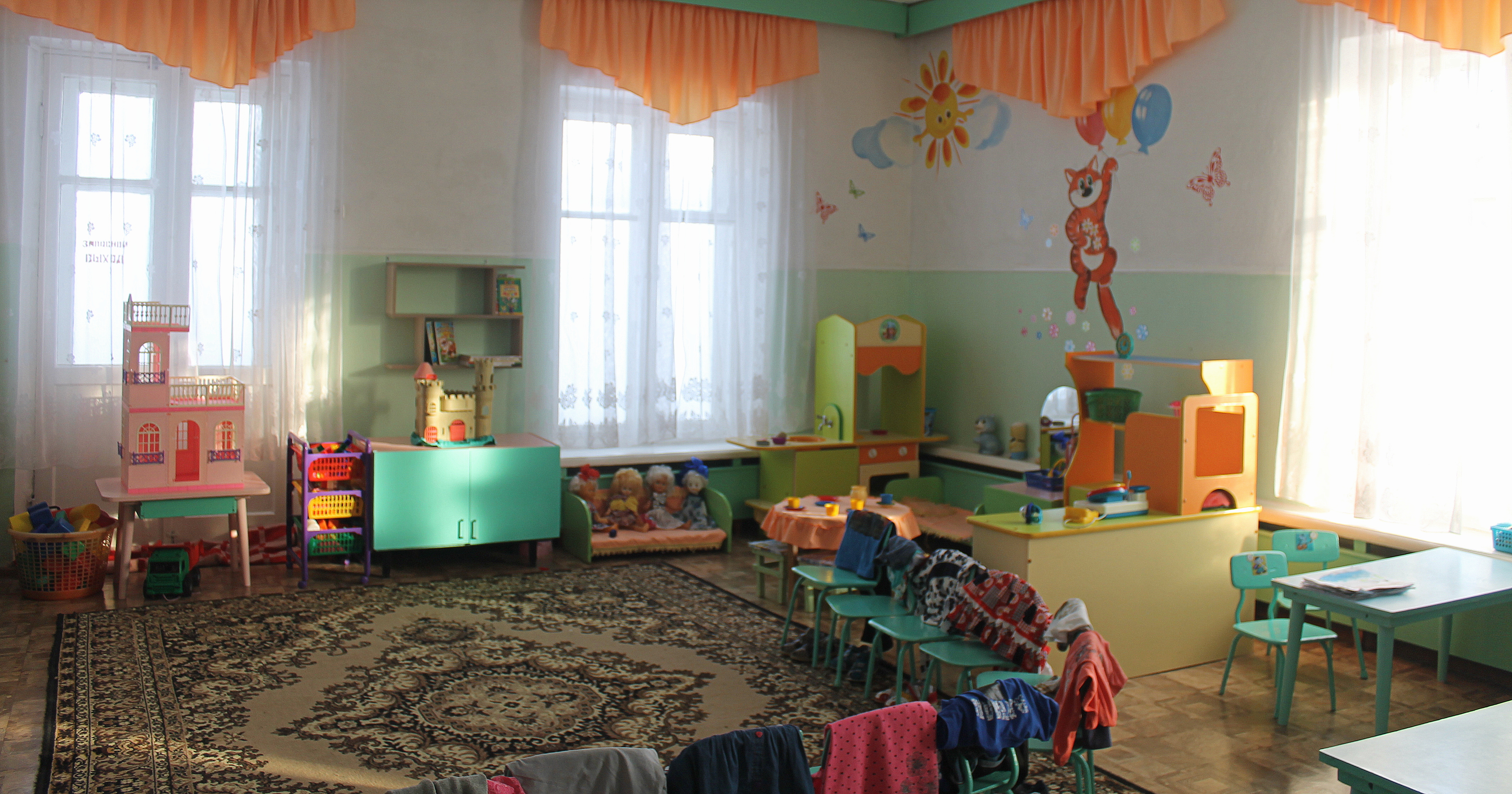В Свердловской области разрешили детским садам работать на "полную мощность"