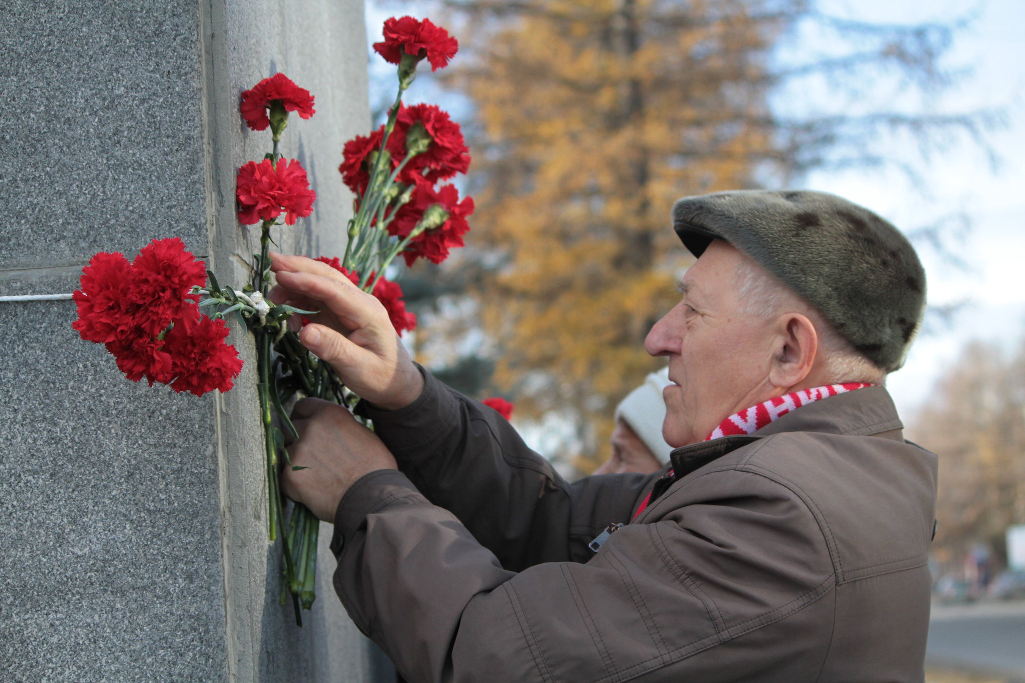 Серовские коммунисты в День рождения Ленина возложат цветы к его памятнику