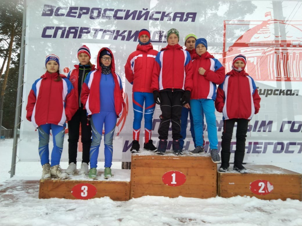 Команда лыжников. Фото: Специальный Олимпийский комитет Свердловской области 