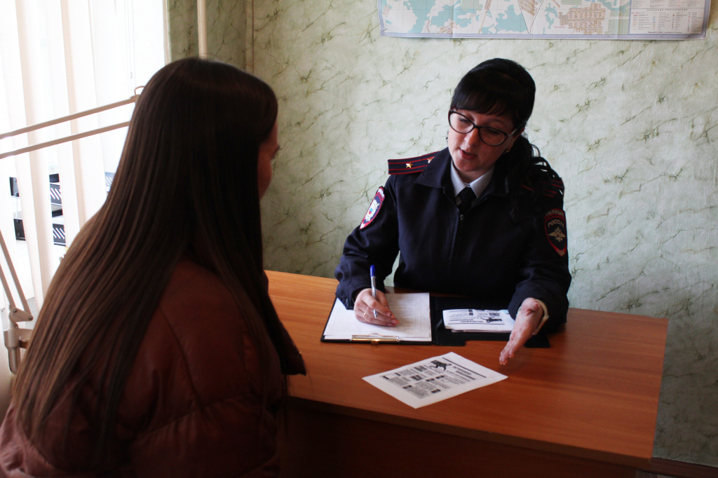 Полиция Серова просит поддержать Антонину Мишарину. Фото: МО МВД России "Серовский"