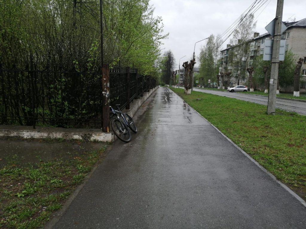 14 мая этот велосипед был обнаружен на перекрестке улицы Зеленой и площади Металлургов. Фото: полиция Серова