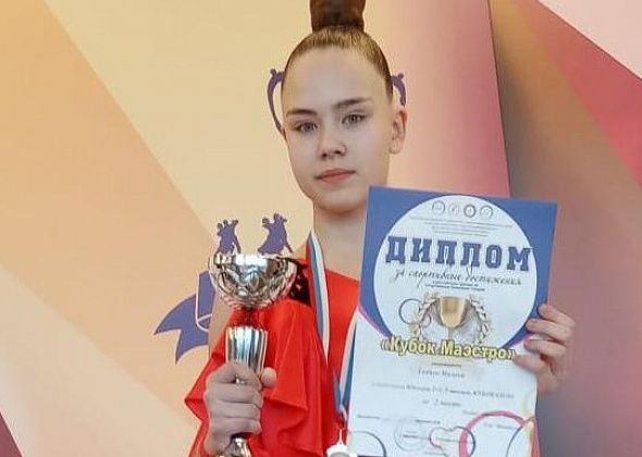 Юные серовчане успешно выступили на Всероссийских соревнованиях  по танцевальному спорту «Кубок Маэстро-2022»