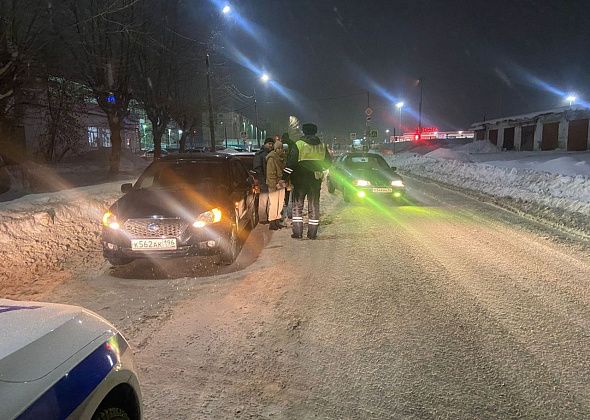 В Серове на улице Фуфачева столкнулись три автомобиля