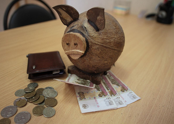 Финансисты вновь фиксируют падение доходов бюджета Серова 