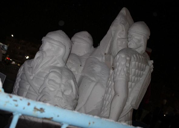 В Серове организаторы отменили конкурс снежных фигур 