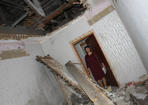 Мэрия Серова предложила жителям самостоятельно снести двухэтажку 