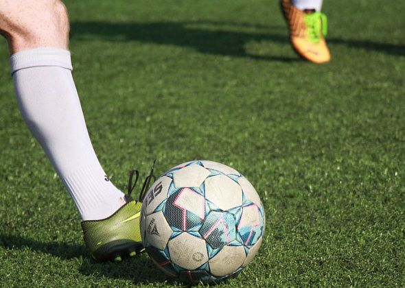 В новогодние каникулы в Серове пройдут финальные игры городского чемпионата по мини-футболу