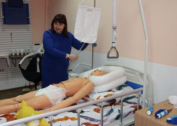 В Серове открылась "Школа ухода", где учат обращаться с лежачими больными