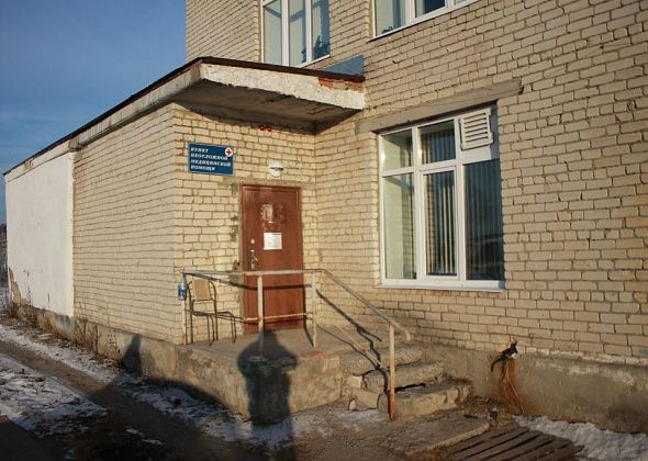 Жители серовского Красноглинного просят губернатора и депутата ЗакСо помочь в организации работы неотложной медицинской помощи