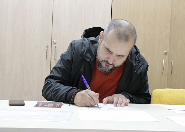 Серовчане подписываются за прямые выборы мэров, потому что «в демократическом государстве так и должно быть»