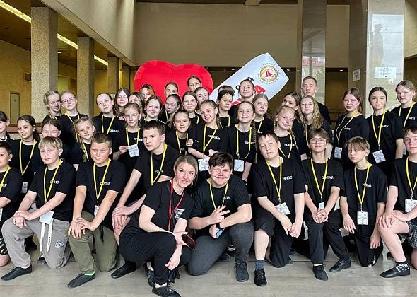 Серовские танцевальные коллективы успешно выступили на Международном конкурсе "Виват, Победа!" в Москве