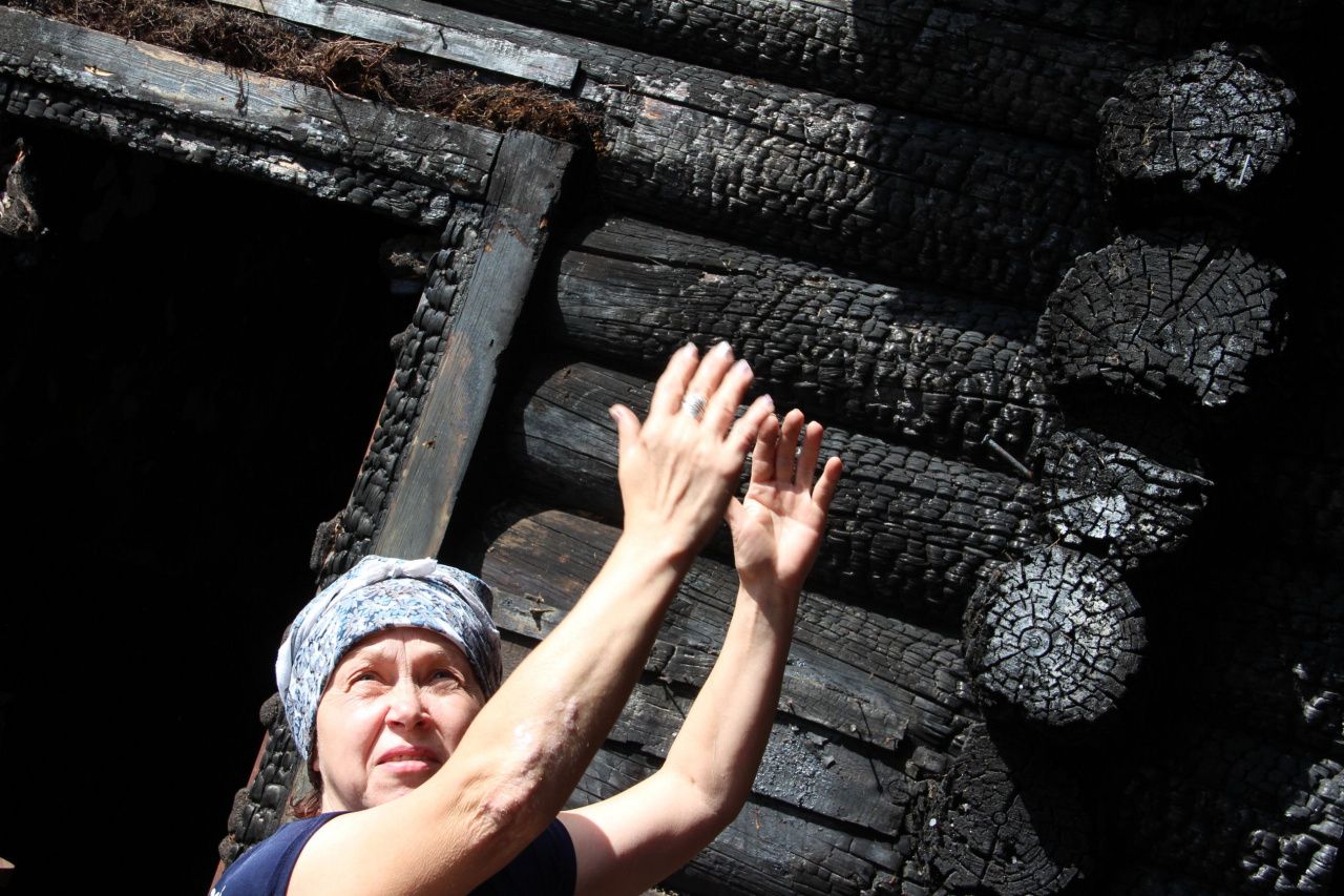 “Осталось только четыре стены”. Погорельцам нужна помощь