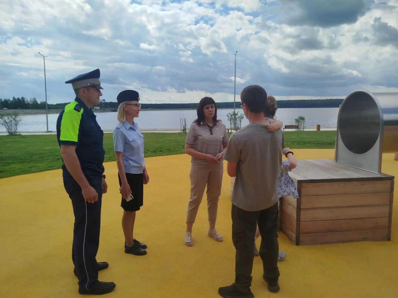 На серовских водоемах проходят рейды