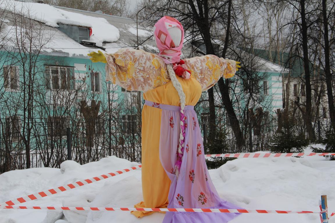 В поселке Энергетиков Масленицу проводят конкурсом "Блинфест-2026"