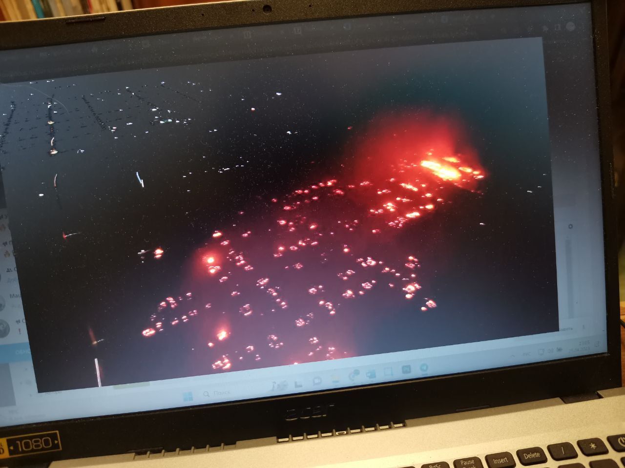 Следственный комитет занялся выяснением обстоятельств возникновения крупных пожаров в Свердловской области