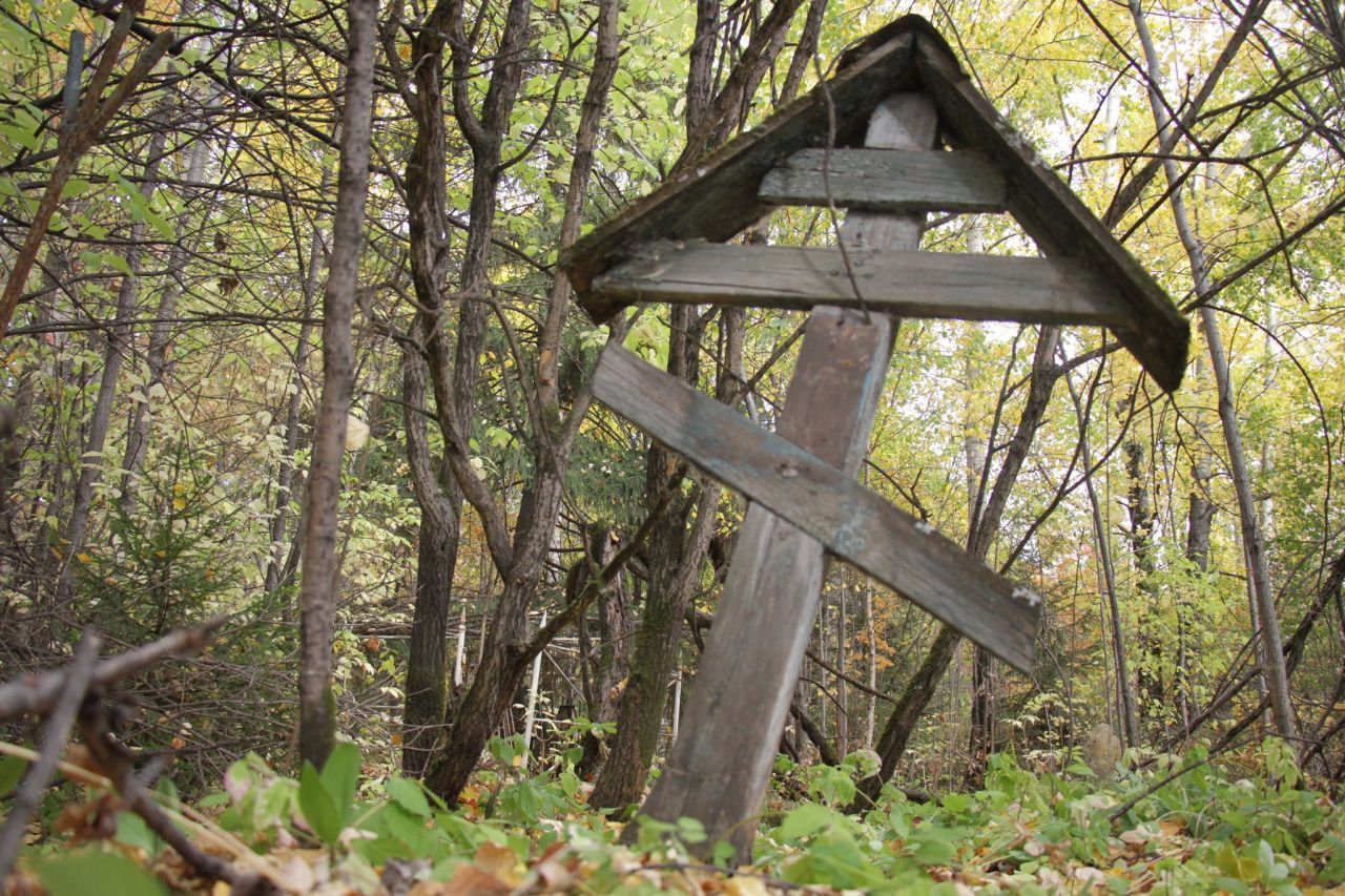 “Горбатого могила исправит”. Как хоронят людей, застывших в неестественных позах – рассказывает “Обряд”