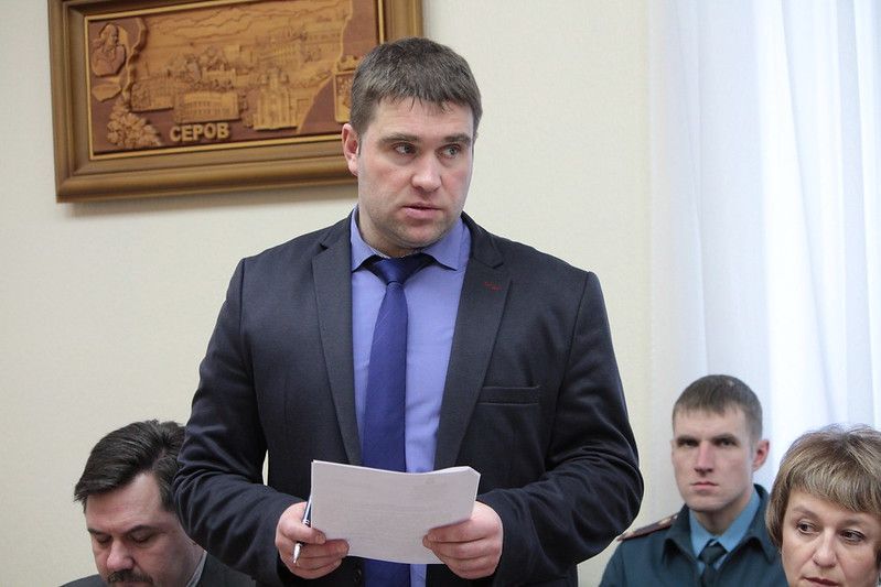 Александр Колганов все-таки ушел с поста начальника Управления образования Серова