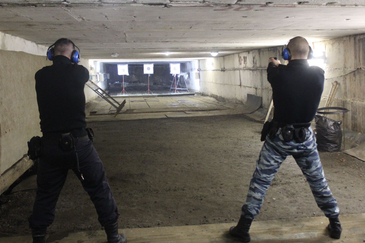 Накануне Дня защитника Отечества в отделе полиции Серова стреляли