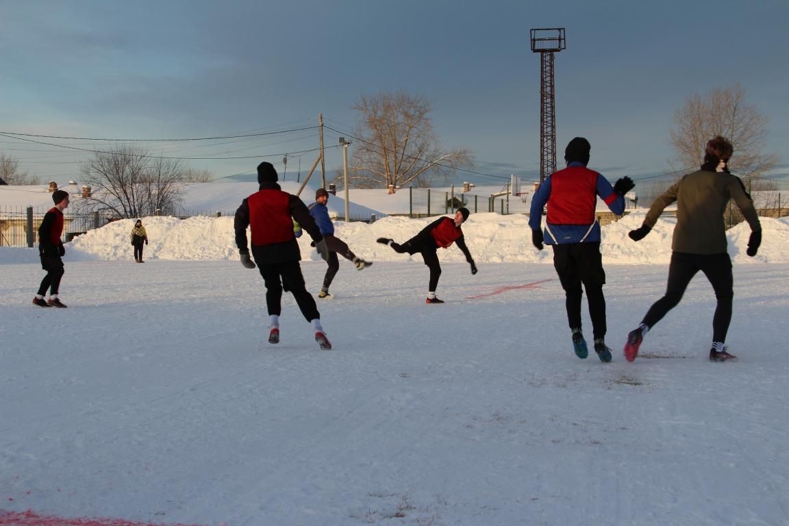 “Торпедо” - победитель кубка Серовского округа по зимнему футболу 