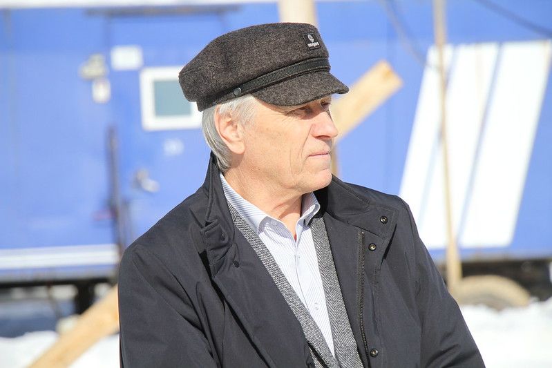 Глава Гарей сказал, что не видит у главврача Серовской горбольницы стремления развивать местную амбулаторию: "У него одно решение вопроса - ФАП"