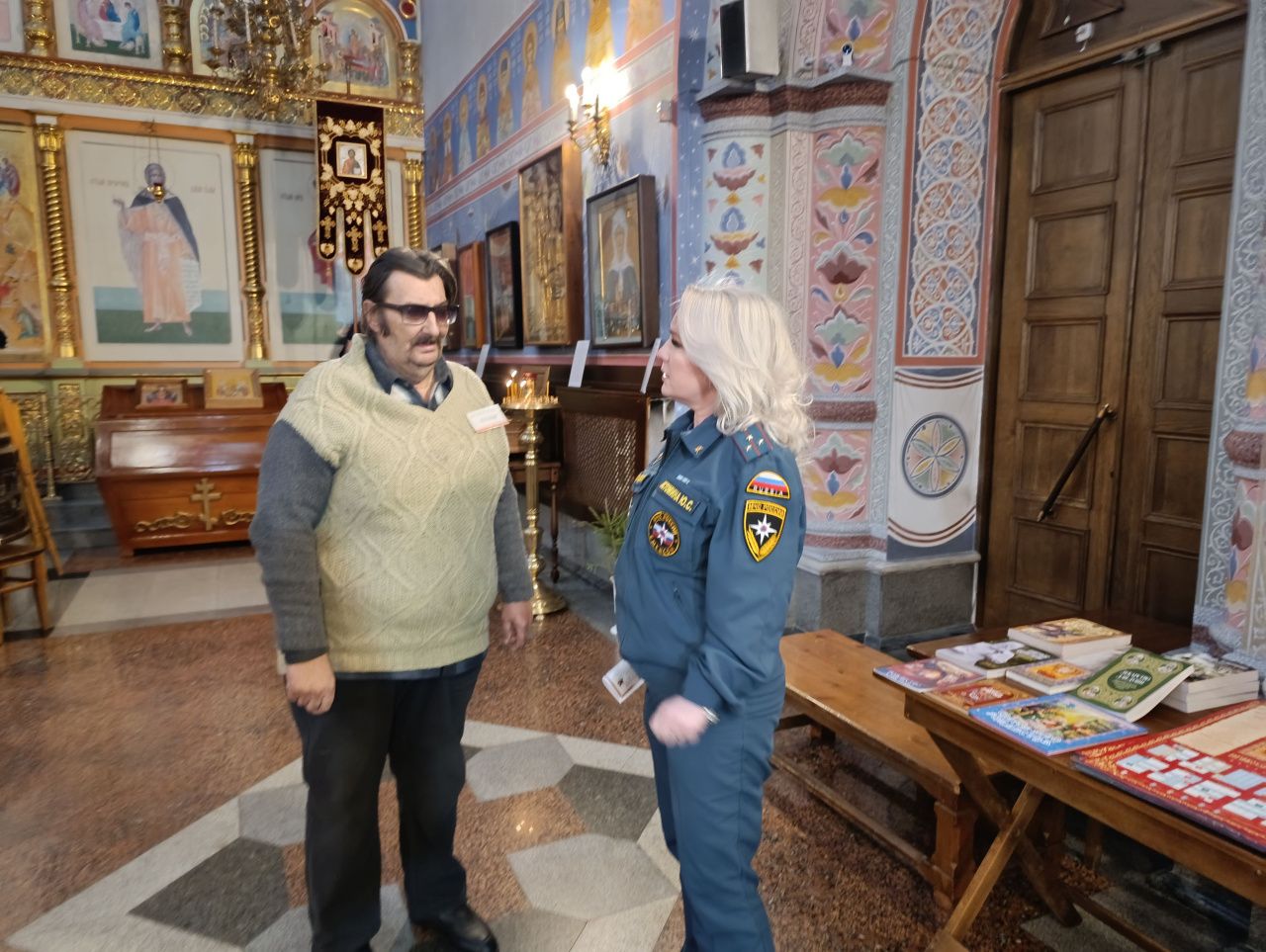 Серовские спасатели перед Крещением провели инструктаж для персонала религиозных объектов