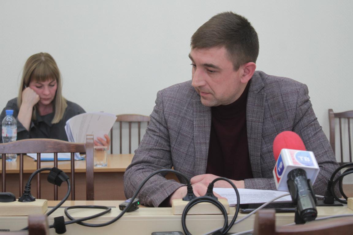 «Серовавтодор» готовится к весенним работам на дорогах и тротуарах округа