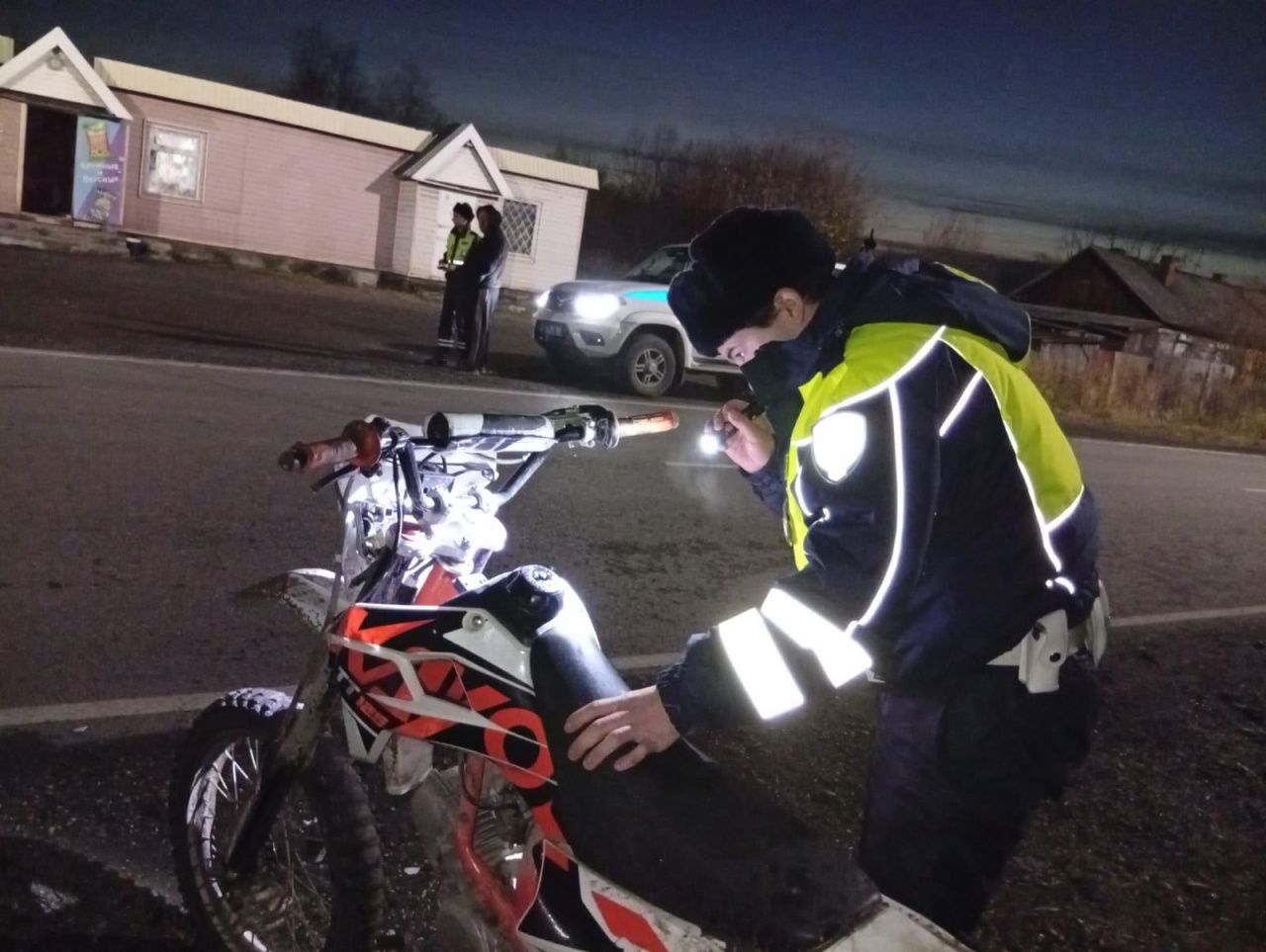 На Новой Коле автомобиль столкнулся с питбайком, которым управлял подросток. Ребенок – в реанимации