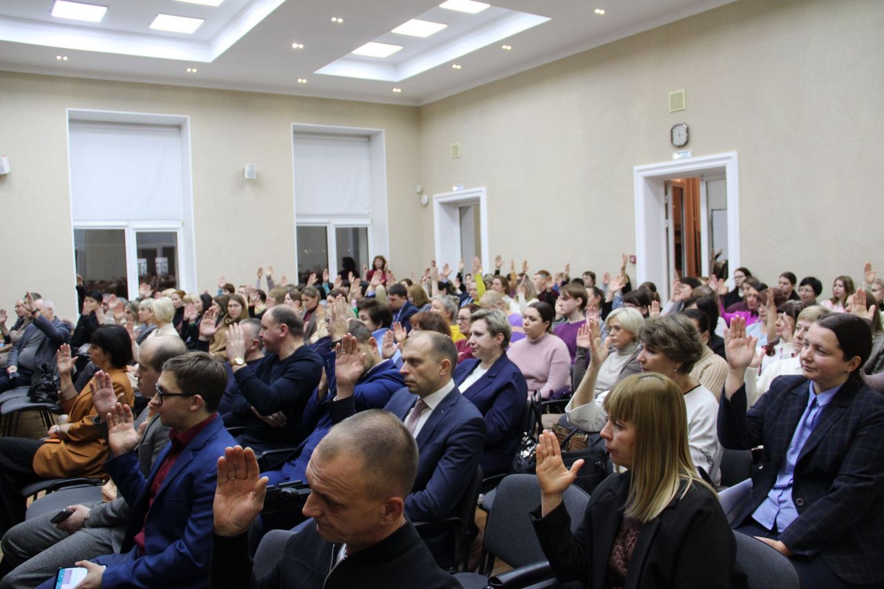 В Серове состоялись публичные слушания и принятие бюджета на 2024 год
