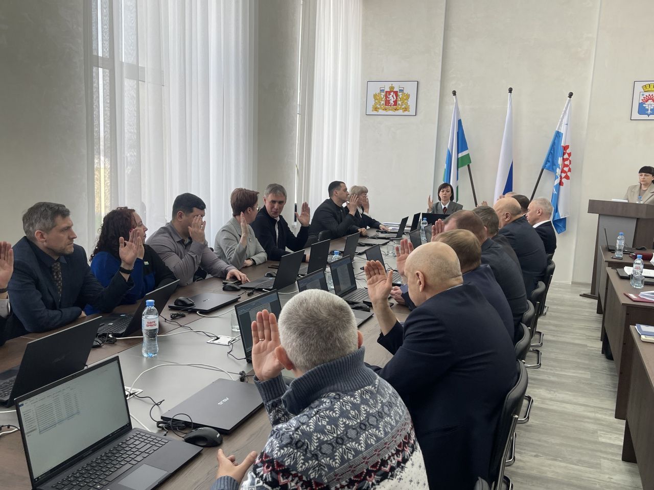 Дума Серова удостоила наград 14 работников культуры