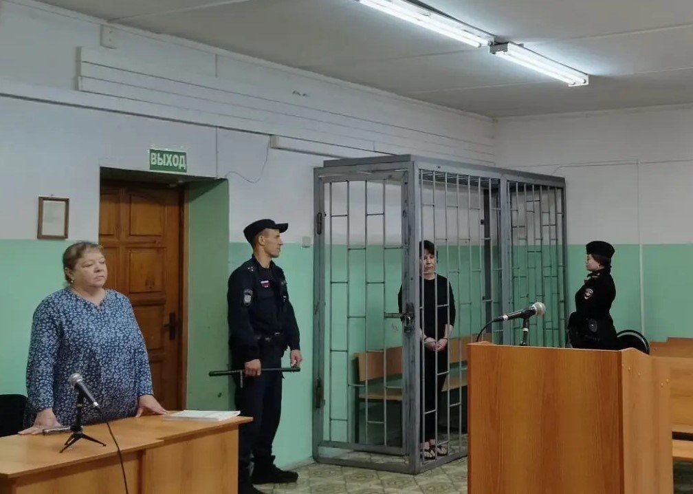 В Серове осуждена жительница Восточного, устроившая в магазине погром с топором