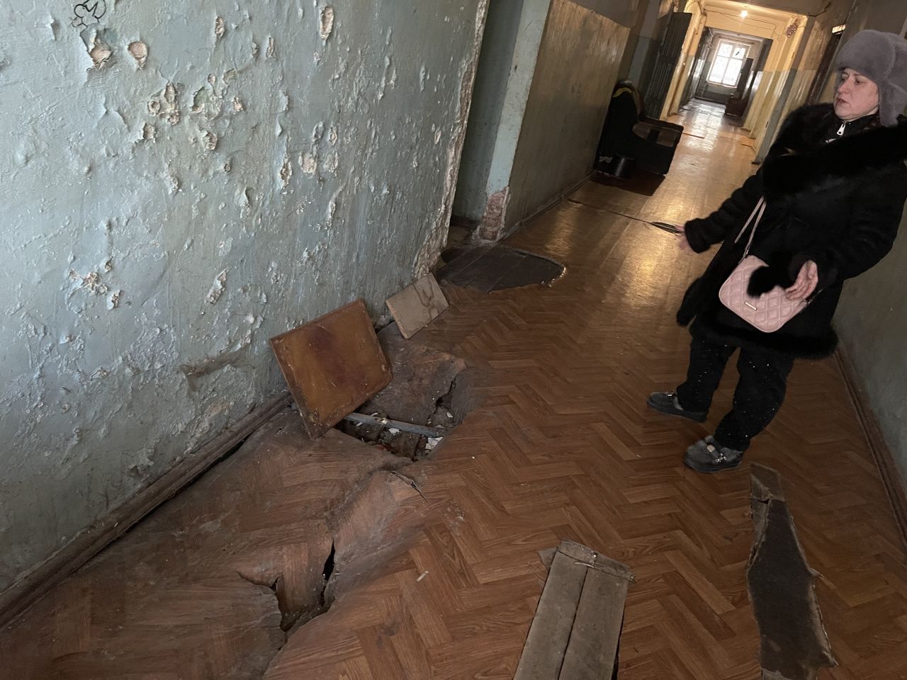 Общага с мертвыми душами. На имя умерших серовчан приходят квитанции в разваливающийся дом