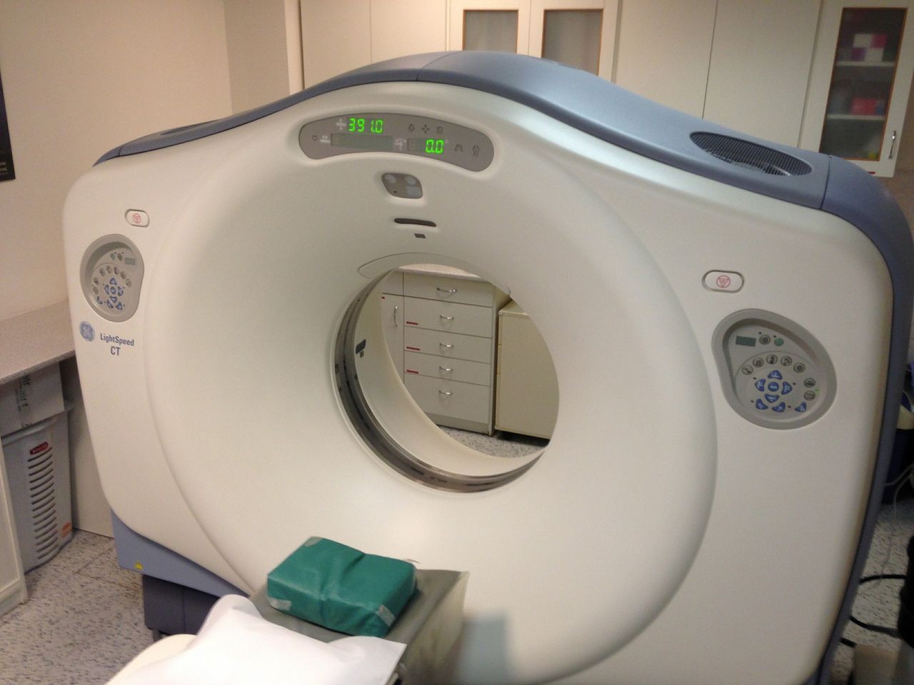 В больницу Серова купят маммограф и компьютерный томограф