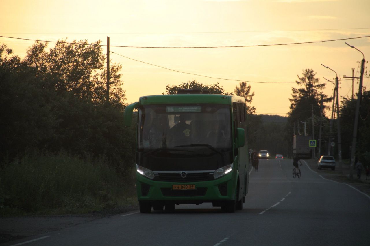 С января проезд на некоторых автобусных маршрутах в Серове подорожает на 5 рублей