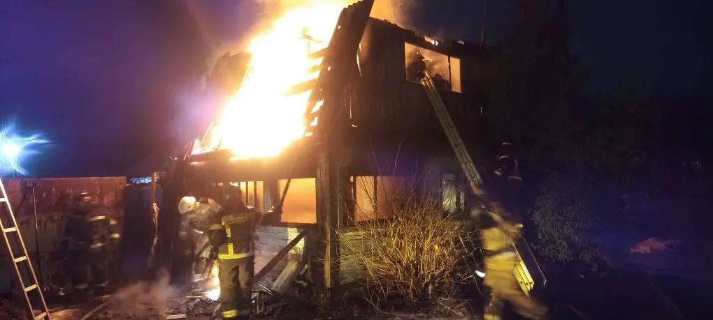 В коллективном саду “ОВД” горел садовый домик