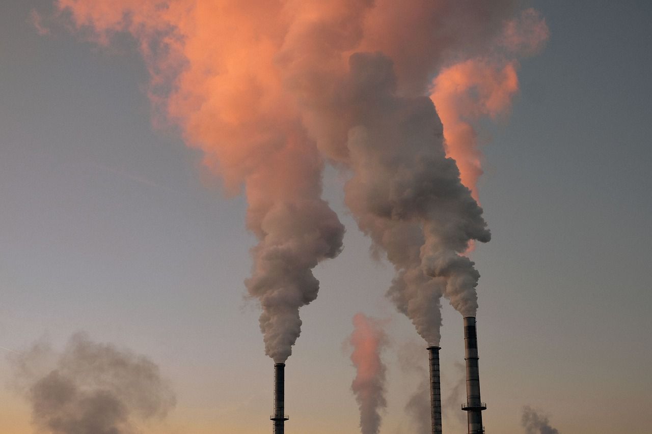 Под воздействием химического загрязнения атмосферного воздуха проживает практически все население Серова