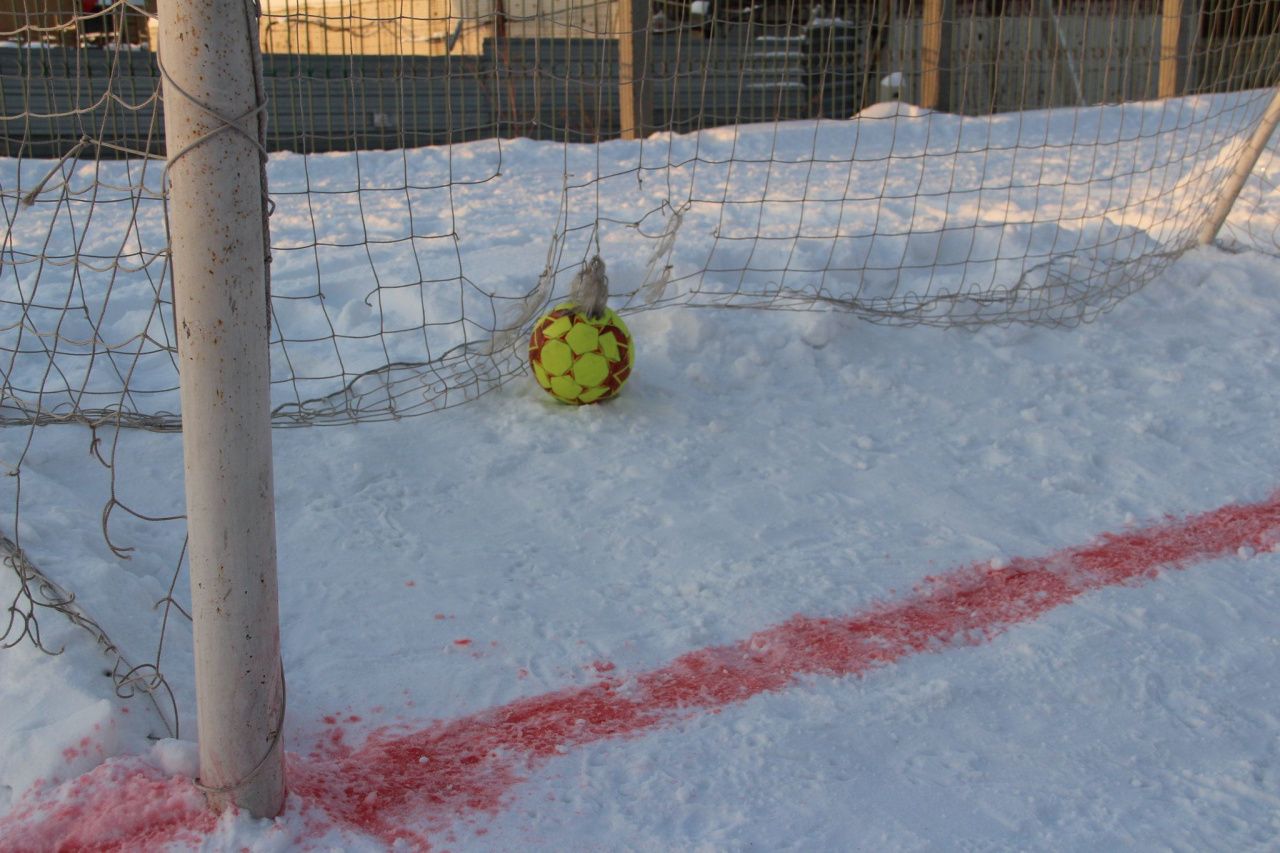 Юные серовчане сыграют в валенкобол