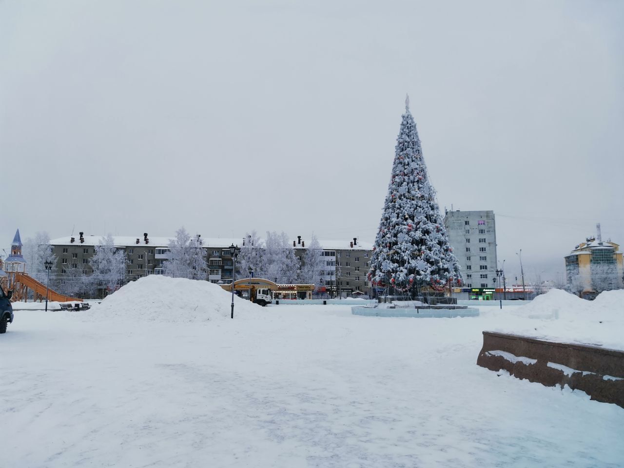 В Серове не будет торжественного открытия зимнего городка, а также  новогоднего салюта | Новости | СеровГлобус.ру