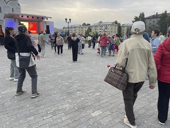 В Серове и поселках проведут посвященные Дню России ретро-вечера