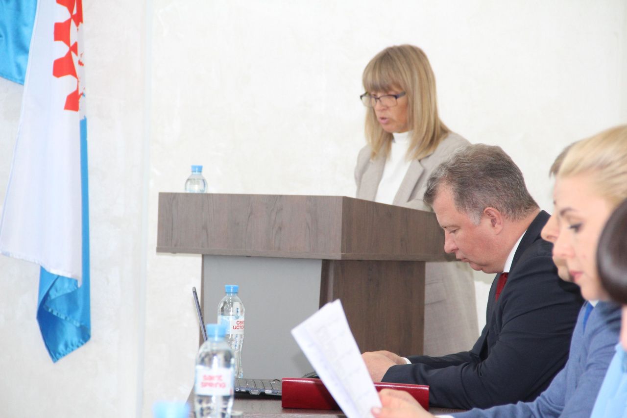 Глава Серова рассказал депутатам, как обстоят дела с домом, где накануне взорвался газ