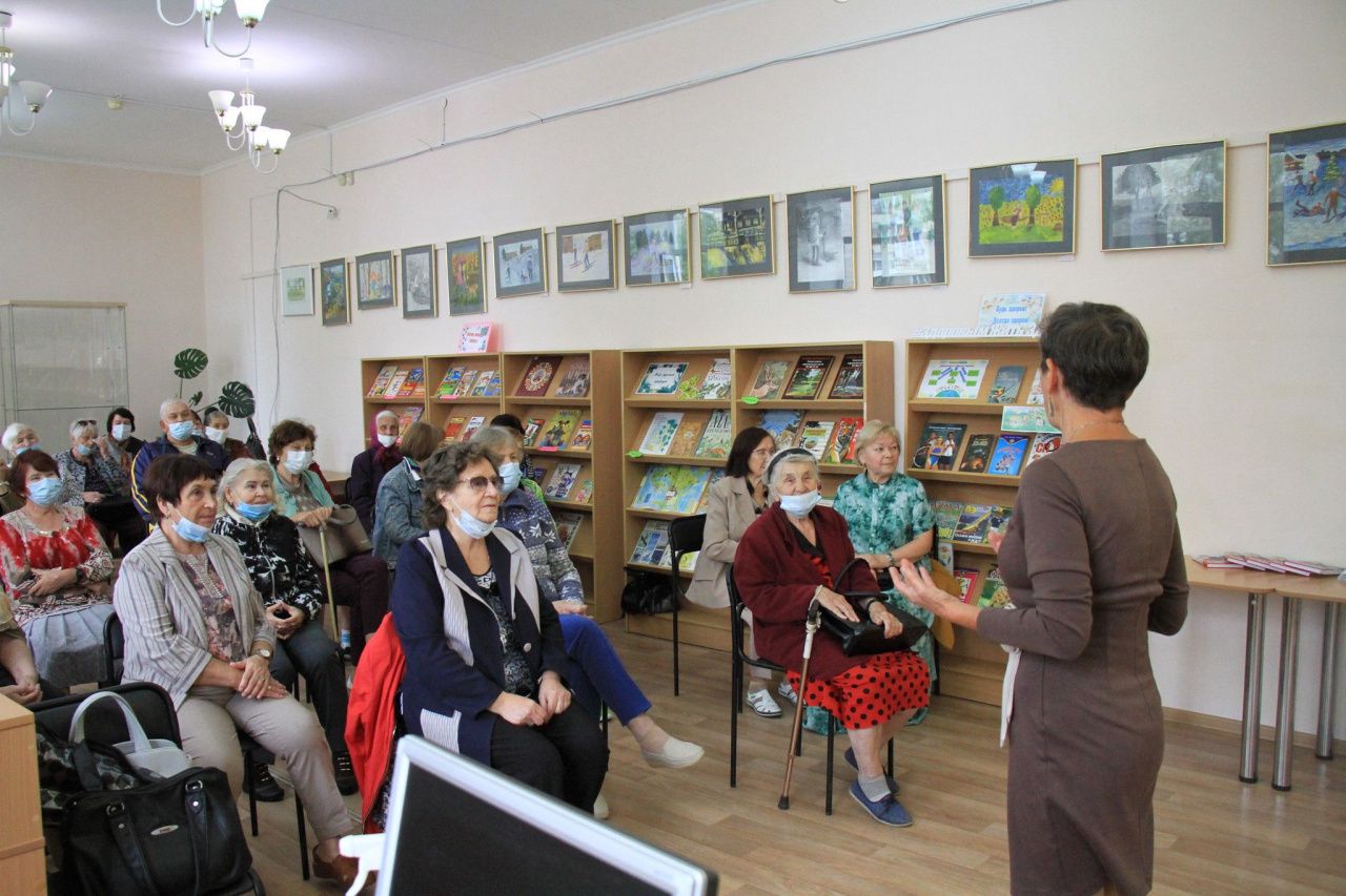 В детской библиотеке Серова пройдет концерт, посвященный Дню пожилого человека