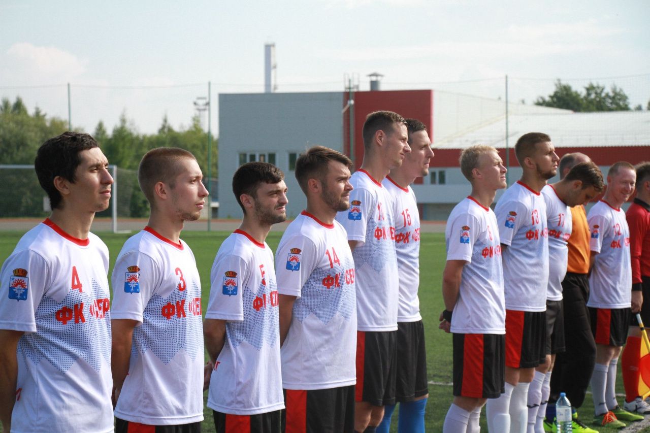 Серовчане стали лучшими на областном чемпионате по футболу среди команд третьей группы