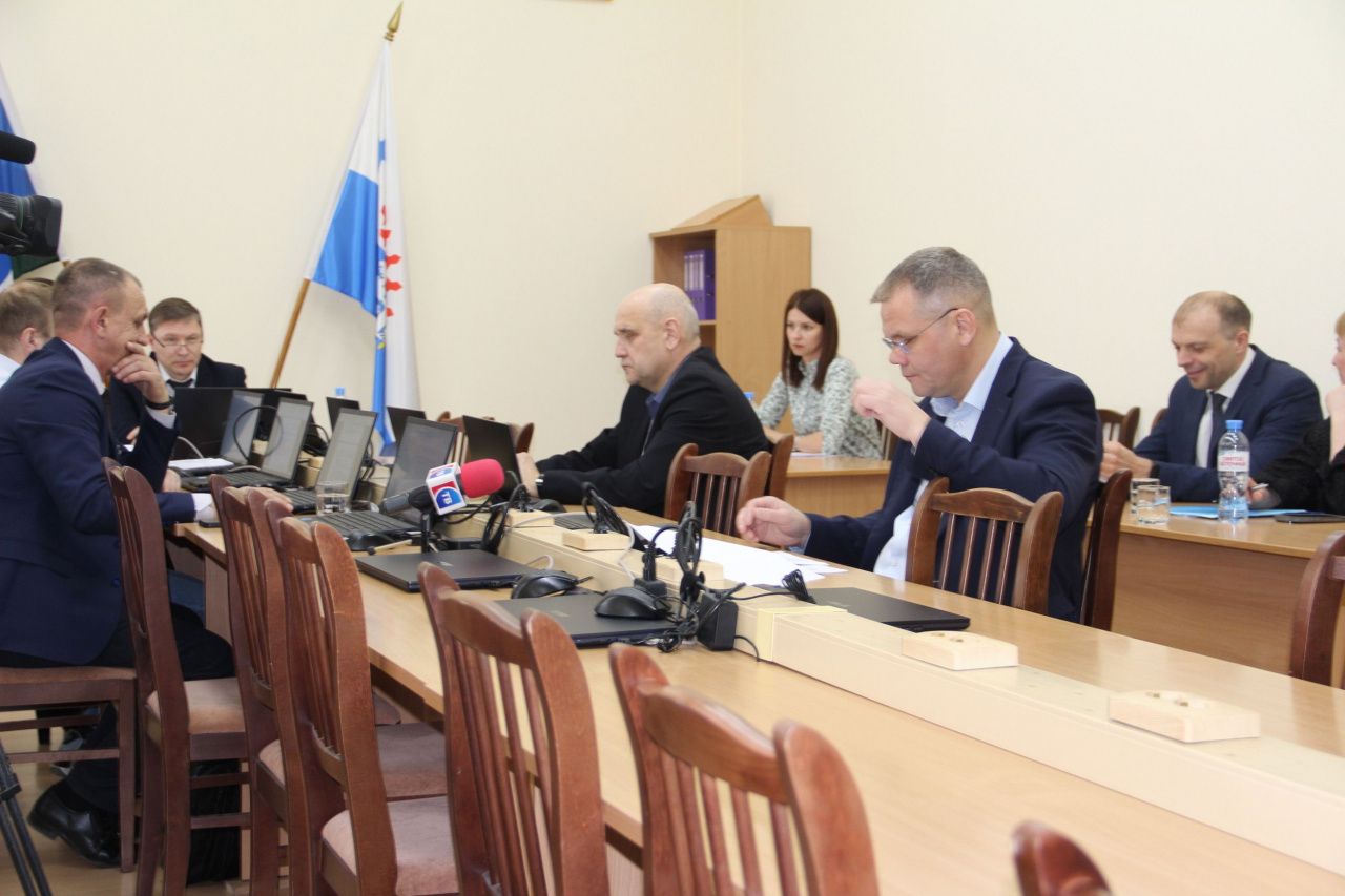 Депутатам рассказали, как продвигаются работы на основных стройках Серова