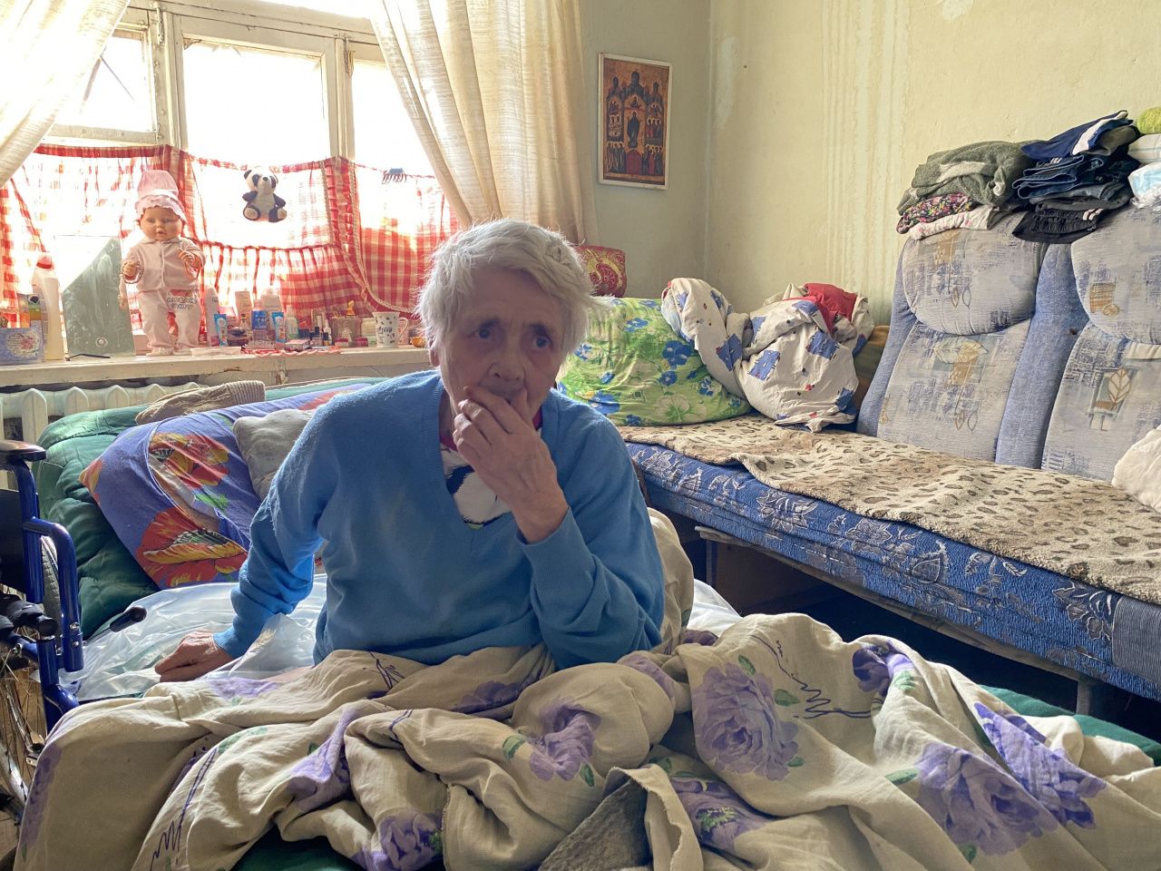 Серовчанка Лидия Виноградова боится не дожить до момента переселения из аварийного барака