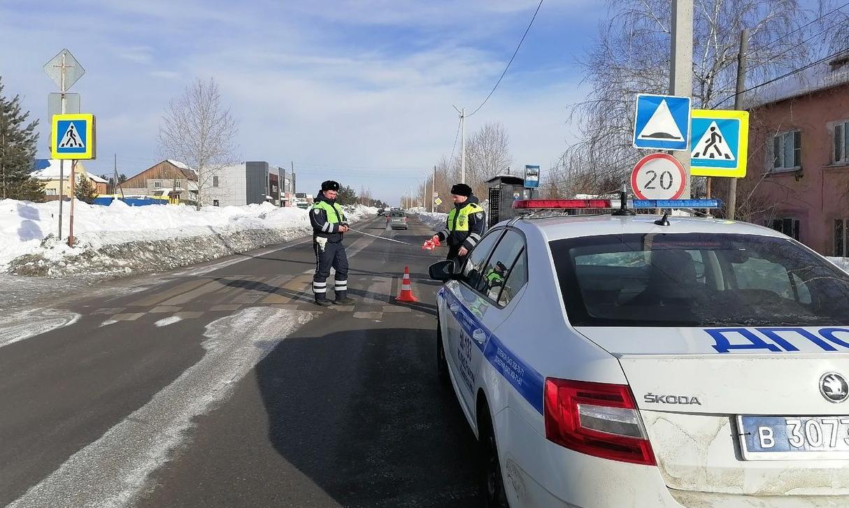 В День защитника Отечества в Серове сбили пешехода | Происшествия |  СеровГлобус.ру