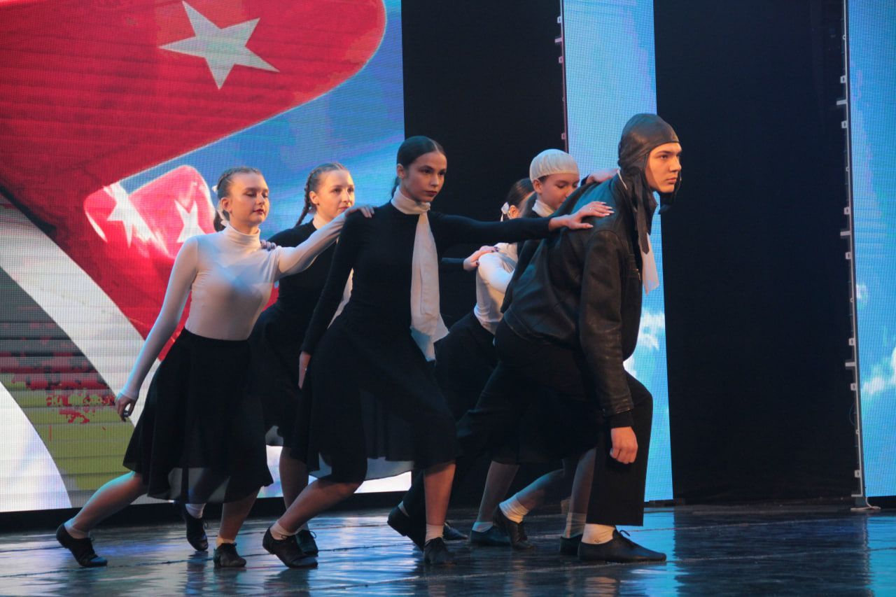 В Серове торжественно открыли Год защитника Отечества. И отдали дань уважения ветеранам